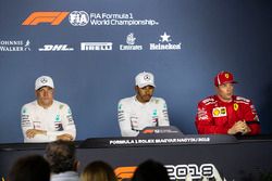 Valtteri Bottas, Mercedes-AMG F1 W09, Lewis Hamilton, Mercedes-AMG F1 and Kimi Raikkonen, Ferrari in the Press Conference