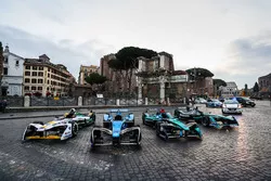 Formule E wagens line-up