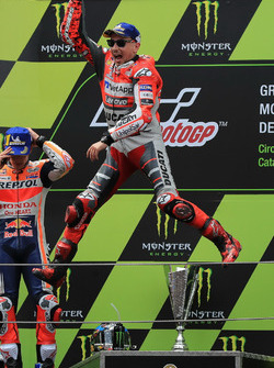 Podium: Racewinnaar Jorge Lorenzo, Ducati Team