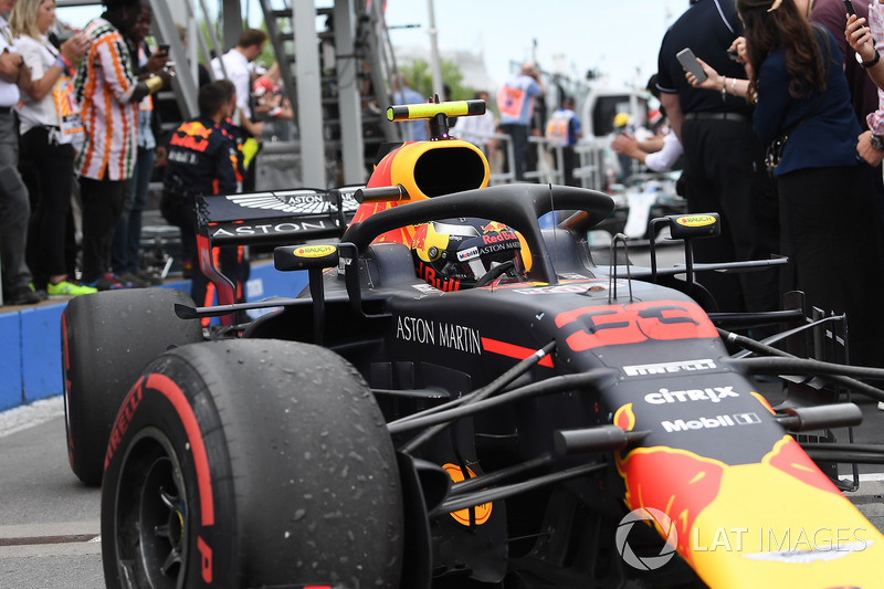 Max Verstappen, Red Bull Racing RB14 arrives in parc ferme