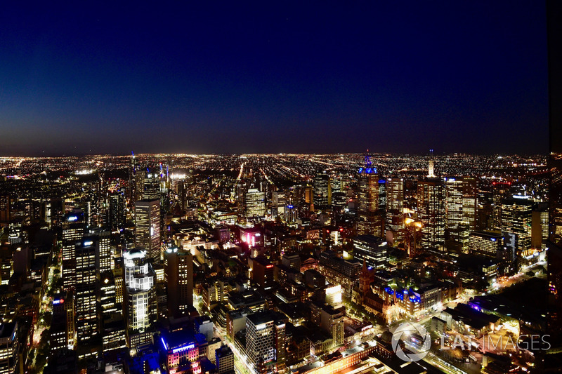 Atmosphere, skyline