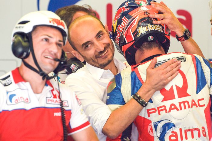 Jack Miller, Pramac Racing, con Claudio Domenicali, CEO de Ducati