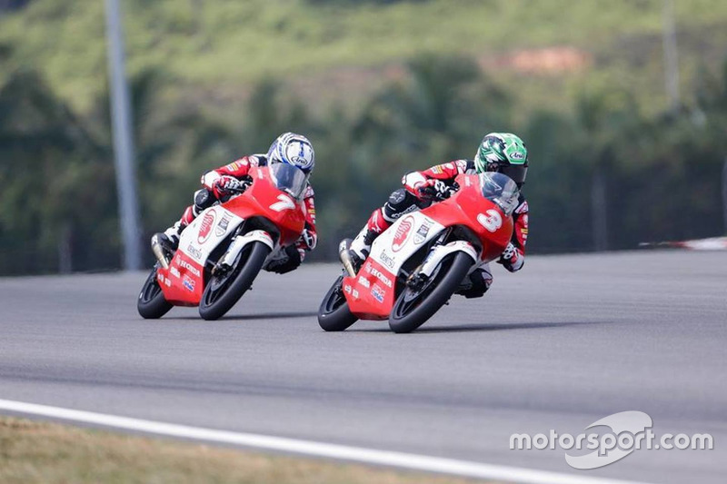 #7 Mario Suryo Aji, #3 Sho Nishimura