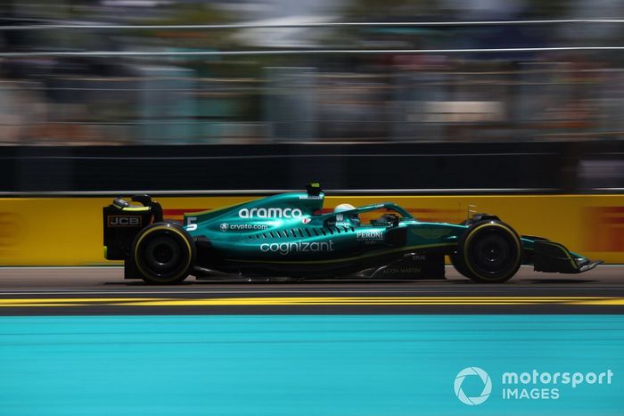 Sebastian Vettel, Aston Martin AMR22