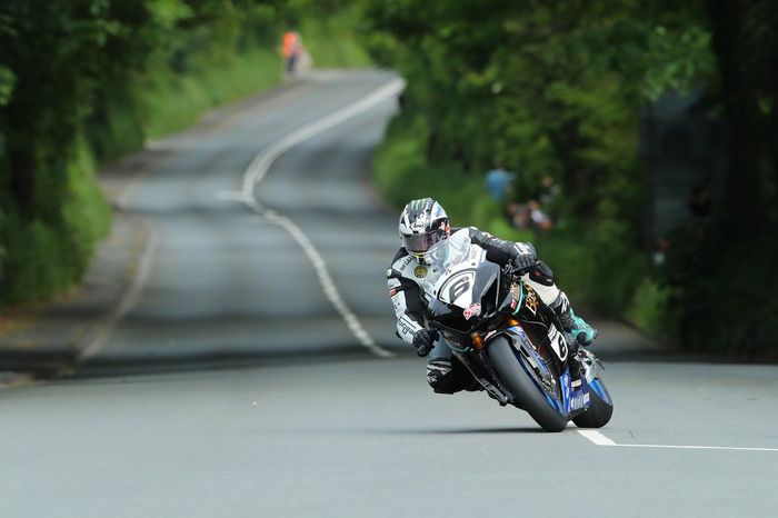 Michael Dunlop, Hawk Racing