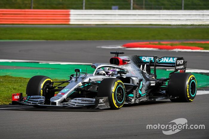 Lewis Hamilton, Mercedes AMG F1 W11
