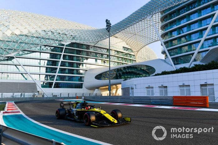 Esteban Ocon, Renault F1 Team R.S. 19 