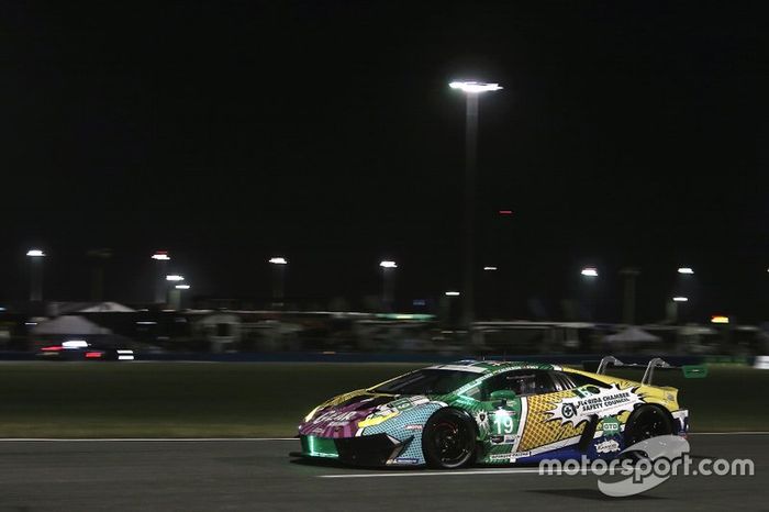 #19 GEAR Racing powered by GRT Grasser Lamborghini Huracan GT3: Christina Nielsen, Katherine Legge, Tatjana Calderon, Rahel Frey