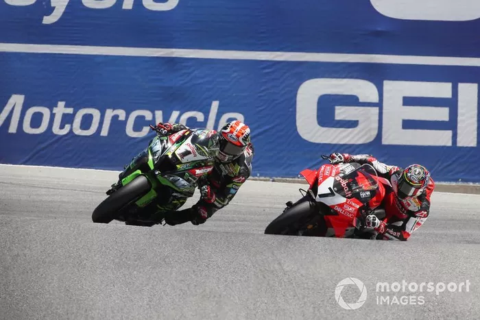 Jonathan Rea, Kawasaki Racing Team, Chaz Davies, Aruba.it Racing-Ducati Team