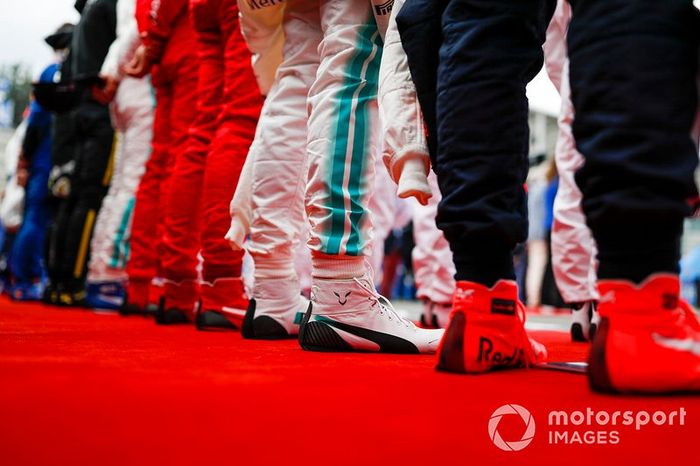 Pilotos da F1 reunidos por Hubert.