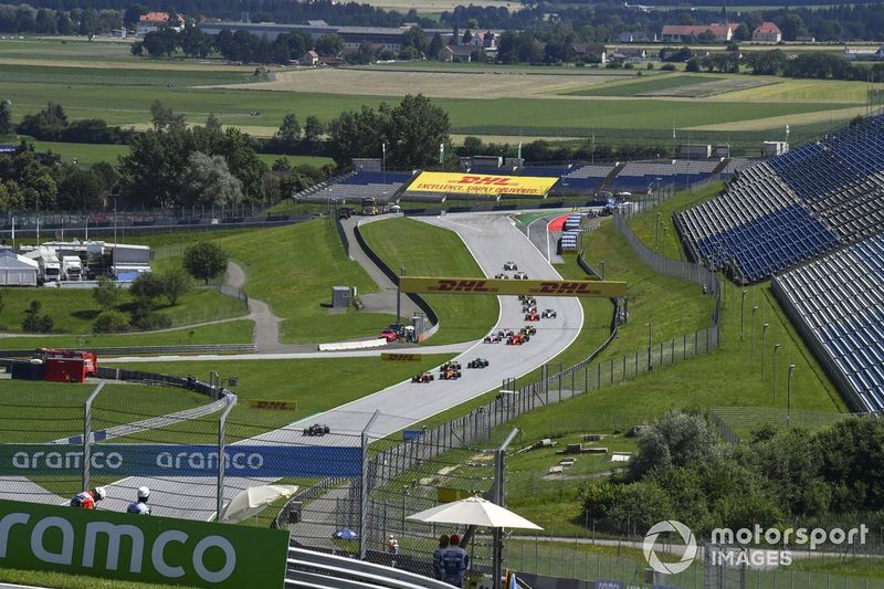 Valtteri Bottas, Mercedes F1 W11 EQ Performance líder al inicio