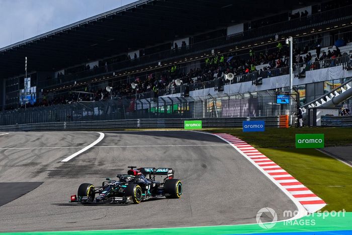 Lewis Hamilton, Mercedes F1 W11