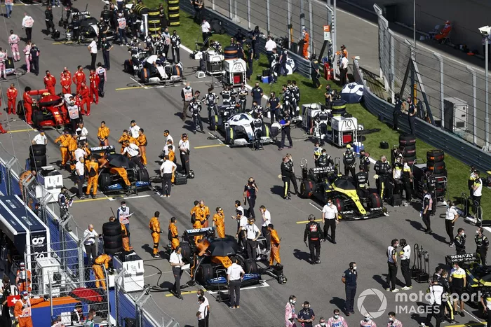 La parrilla previo a  la carrera