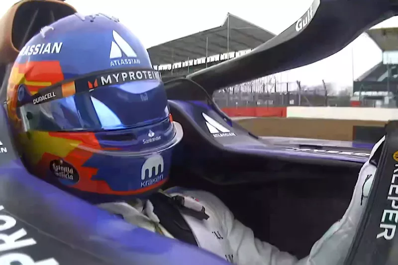 Carlos Sainz, Williams FW47
