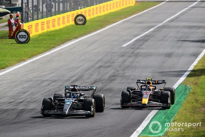 George Russell, Mercedes F1 W14, Sergio Pérez, Red Bull Racing RB19