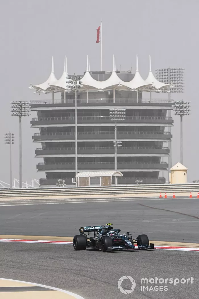 Sebastian Vettel, Aston Martin AMR21
