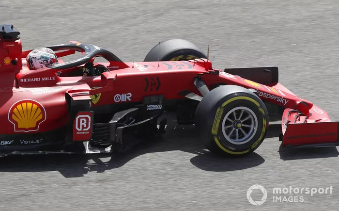 13º Charles Leclerc, Ferrari SF21, 1:30.486  (con neumáticos C3)