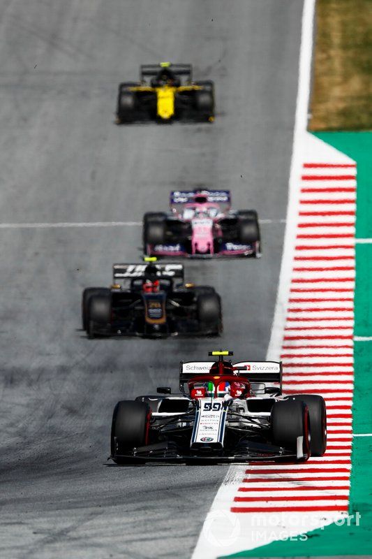 Antonio Giovinazzi, Alfa Romeo Racing C38, Kevin Magnussen, Haas F1 Team VF-19, Sergio Perez, Racing Point RP19, Y Nico Hulkenberg, Renault F1 Team R.S. 19