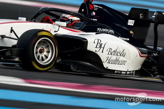 #9 Raoul Hyman (Sauber Junior Team by Charouz)