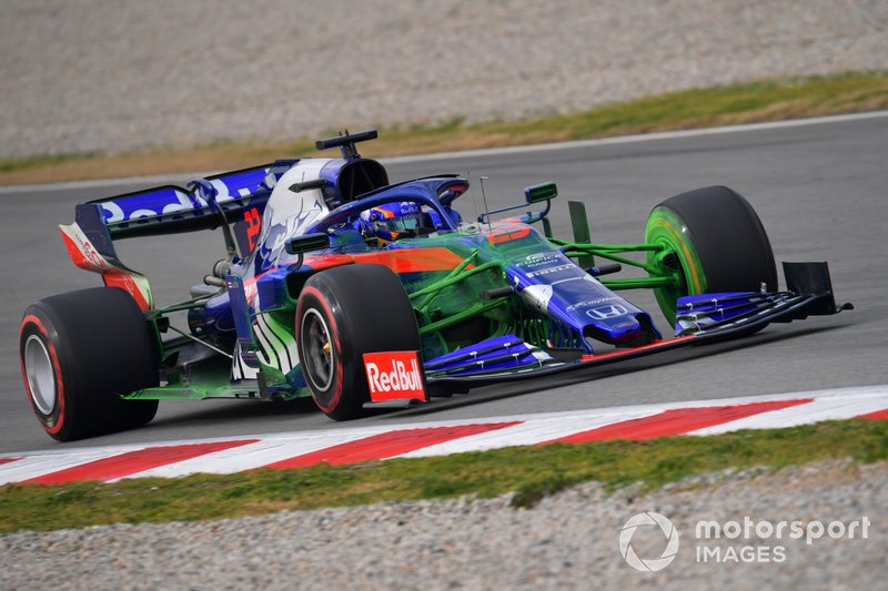 Scuderia Toro Rosso STR14 aerofestékkel