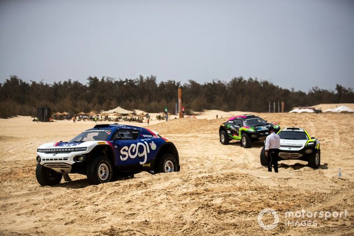 Sara Price, Kyle Leduc, Chip Ganassi Racing, Mikaela Ahlin-Kottulinsky, Kevin Hansen, JBXE Extreme-E Team, Christine 'GZ' Giampaoli Zonca, Oliver Bennett, Hispano Suiza Xite Energy Team