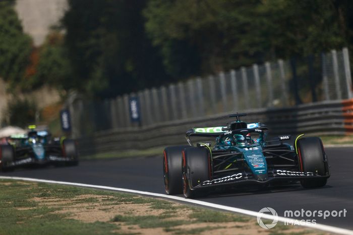 Lance Stroll, Aston Martin AMR24, Fernando Alonso, Aston Martin AMR24