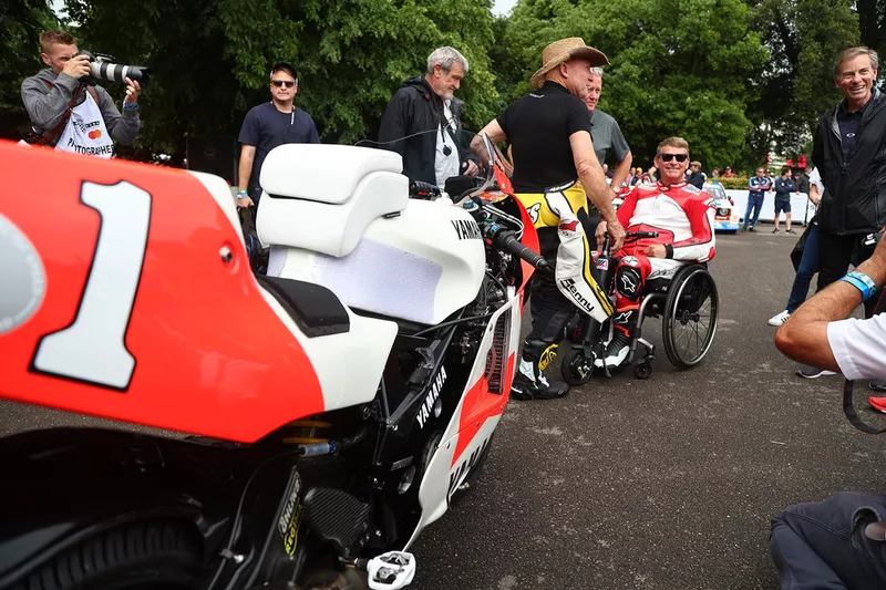 Wayne Rainey et Lin Jarvis
