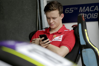 Callum Ilott, Carlin