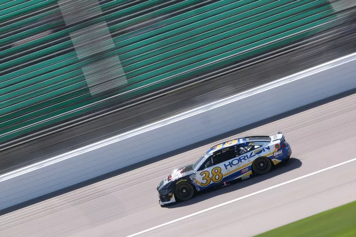 Zane Smith, Front Row Motorsports Ford