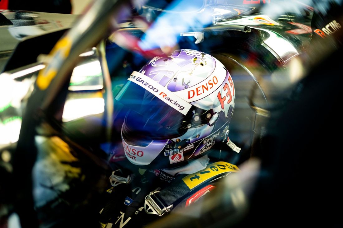 #8 Toyota Gazoo Racing Toyota GR010 - Hybryda: Ryō Hirakawa