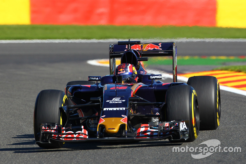 19. Daniil Kvyat, Scuderia Toro Rosso STR11