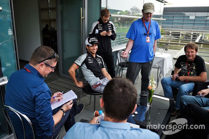 Sergio Pérez, Sahara Force India F1 con los medios