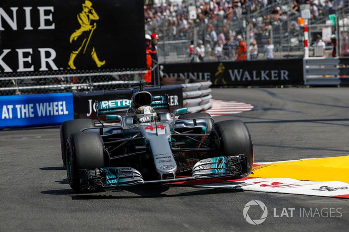 Lewis Hamilton, Mercedes-Benz F1 W08 Hybrid