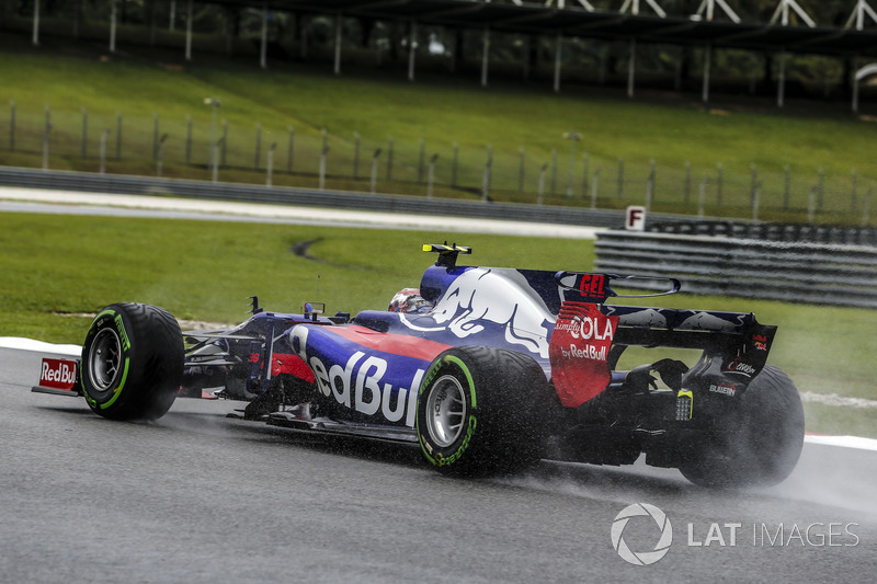 Шон Гелаель, Scuderia Toro Rosso STR12