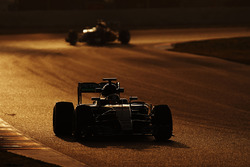 Lewis Hamilton, Mercedes AMG F1 W07 Hybrid