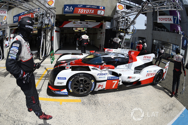 #7 Toyota Gazoo Racing, Toyota TS050 Hybrid: Mike Conway, Kamui Kobayashi, Stéphane Sarrazin