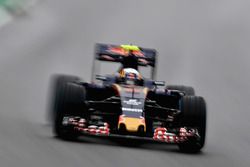 Carlos Sainz Jr., Scuderia Toro Rosso STR11