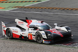 #8 Toyota Gazoo Racing Toyota TS050 Hybrid: Ентоні Девідсон, Ніколя Лап'єрр, Казукі Накадзіма