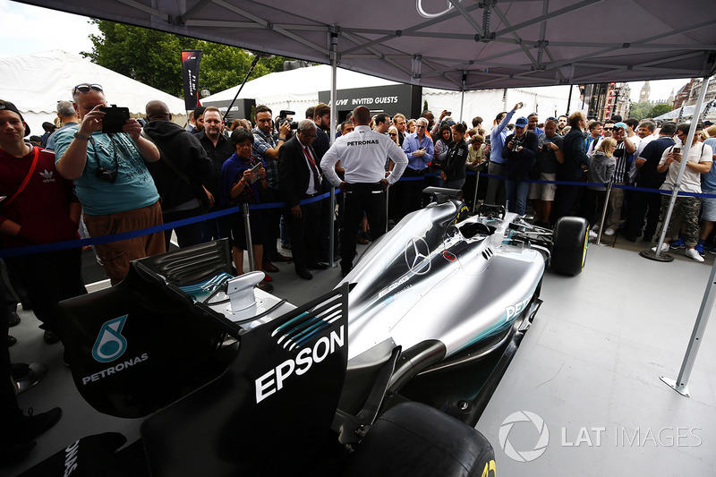 Mercedes AMG F1 W08
