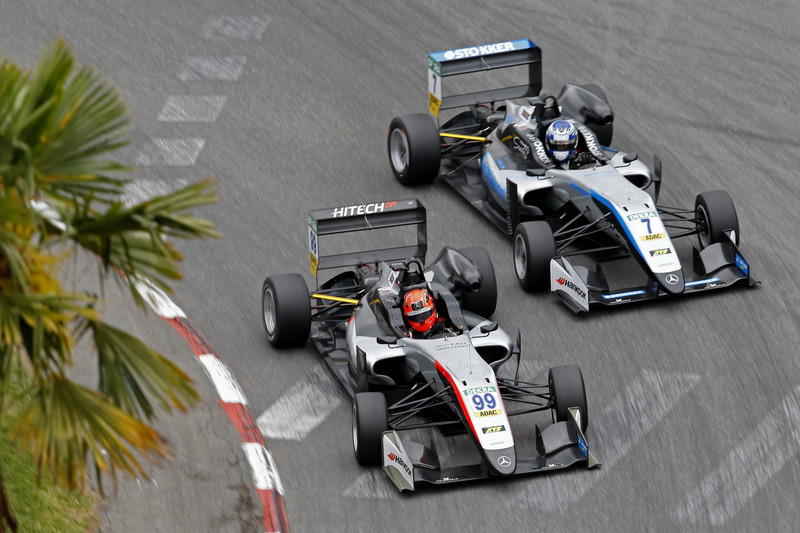 Nikita Mazepin, Hitech Grand Prix, Dallara F317 - Mercedes-Benz, Ralf Aron, Hitech Grand Prix, Dallara F317 - Mercedes-Benz