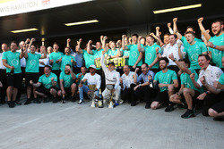 Race winner Valtteri Bottas, Mercedes AMG F1, Lewis Hamilton, Mercedes AMG F1