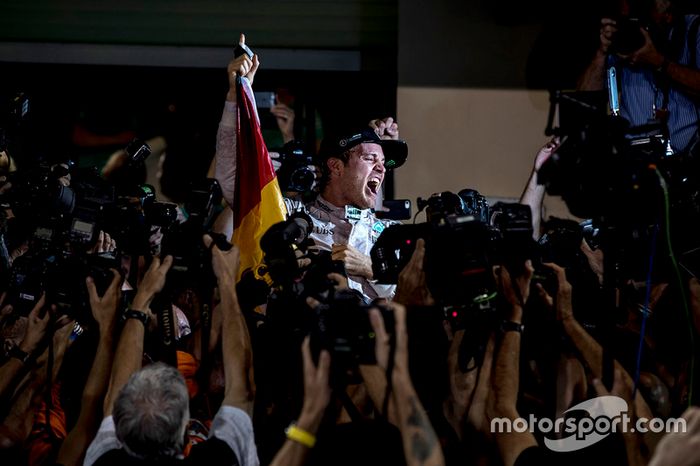 Nico Rosberg, Mercedes AMG F1 celebra su primer título del Campeonato Mundial de pilotos