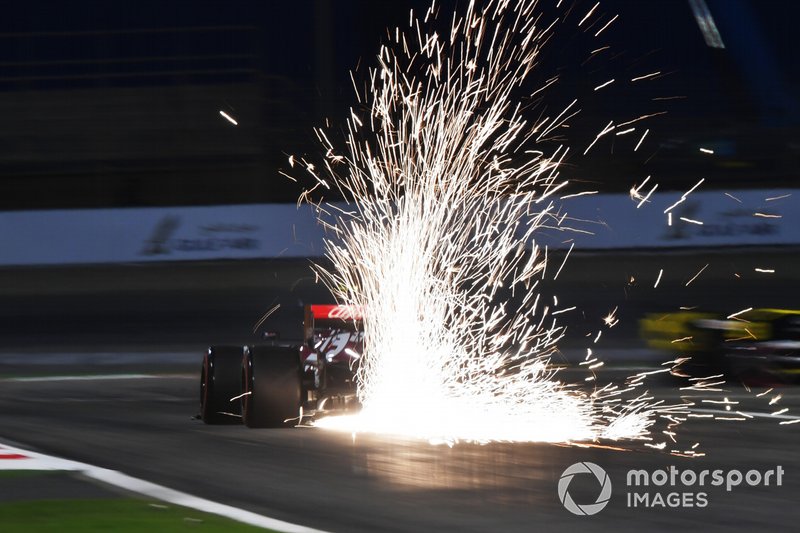 16: Antonio Giovinazzi, Alfa Romeo Racing C38, 1:30.026