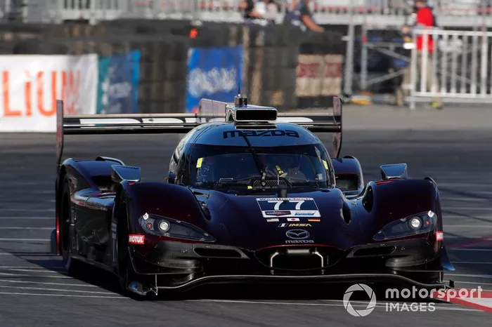 #77 Mazda Team Joest Mazda DPi, DPi: Oliver Jarvis, Tristan Nunez