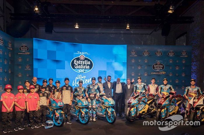 La estructura del Estrella Galicia Marc VDS al completo, con los equipos del Mundial y los jóvenes pilotos de los campeonatos de formación