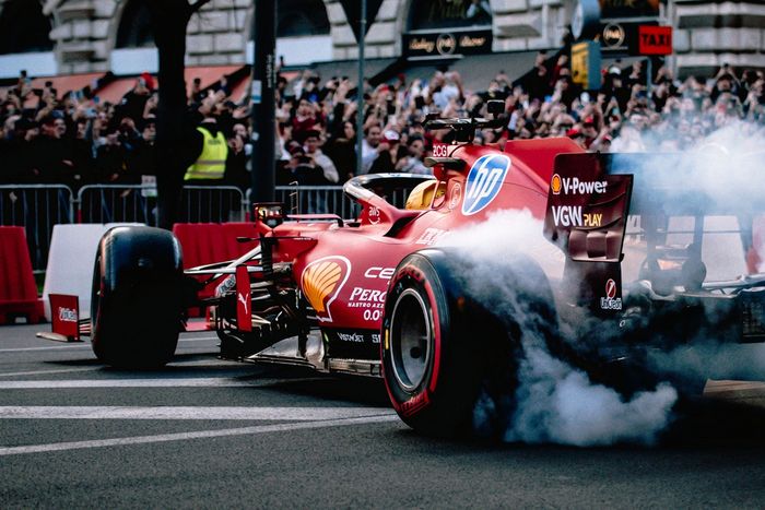 Lewis Hamilton, Ferrari