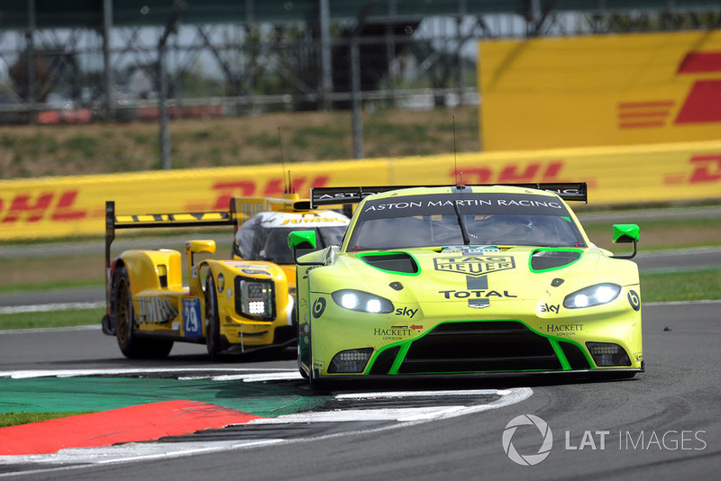#97 Aston Martin Racing Aston Martin Vantage AMR: Alex Lynn, Maxime Martin, Jonathan Adam