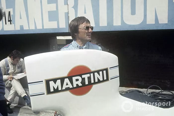 Bernie Ecclestone et Carlos Pace, Martini Brabham BT44B-Ford