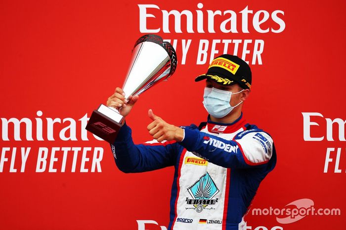 Lirim Zendeli, Trident