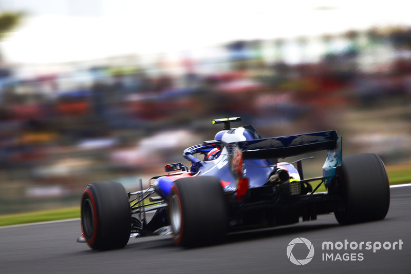 <img src="https://cdn-1.motorsport.com/static/custom/car-thumbs/F1_2018/CARS/tororosso.png" alt="" width="250" /> Toro Rosso